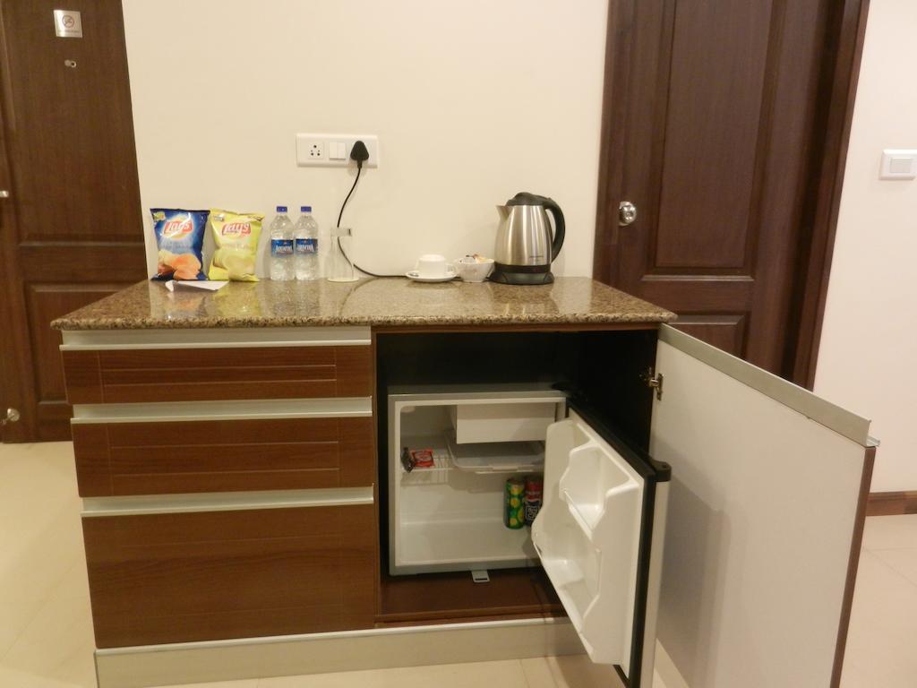 העיר בנגלור Brunton Heights Executive Suites מראה חיצוני תמונה