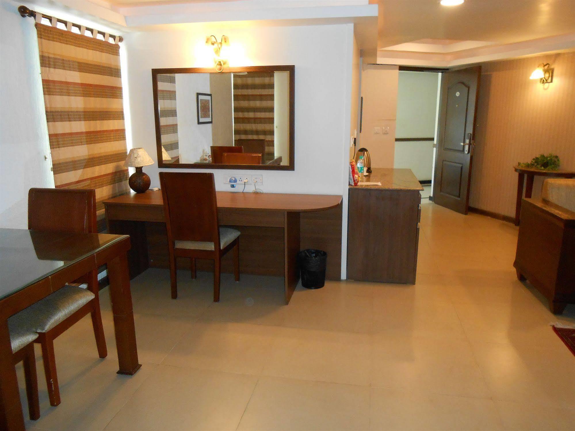 העיר בנגלור Brunton Heights Executive Suites מראה חיצוני תמונה